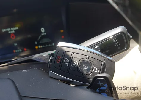 2019 Lincoln Navigator Reserve z USA, uszkodzony, nr VIN 5LMJJ2LT3KEL23203